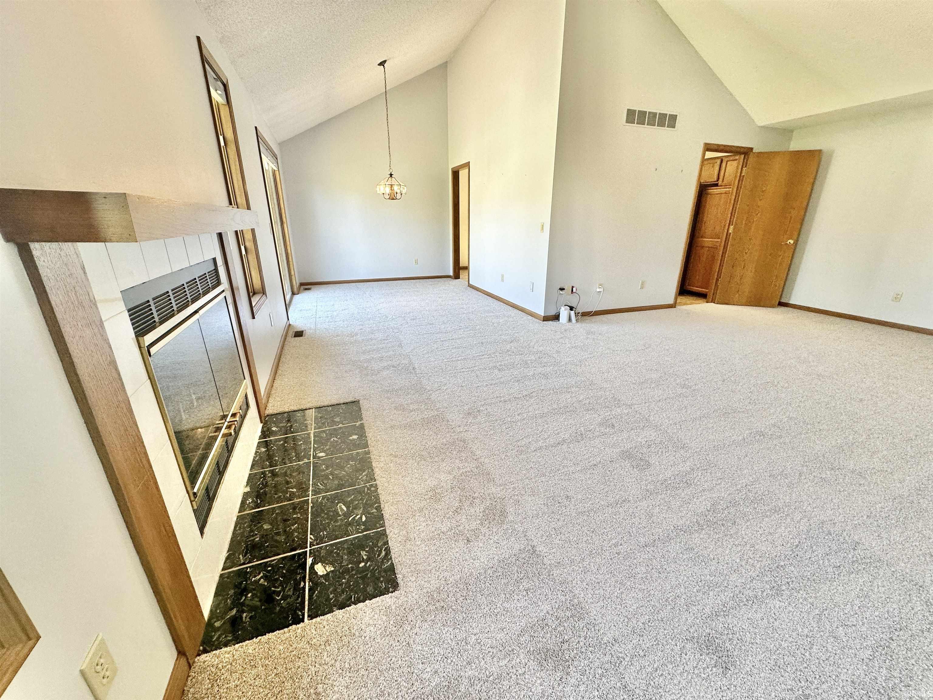 6501 Sedgemore Place Fort Wayne, IN 46835 - Photo 8 of 36