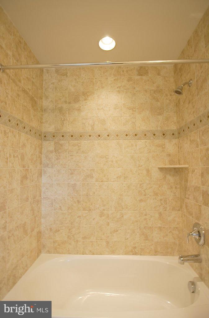 1506 St James Road Accokeek, MD 20607 - Photo 21 of 30 Bath