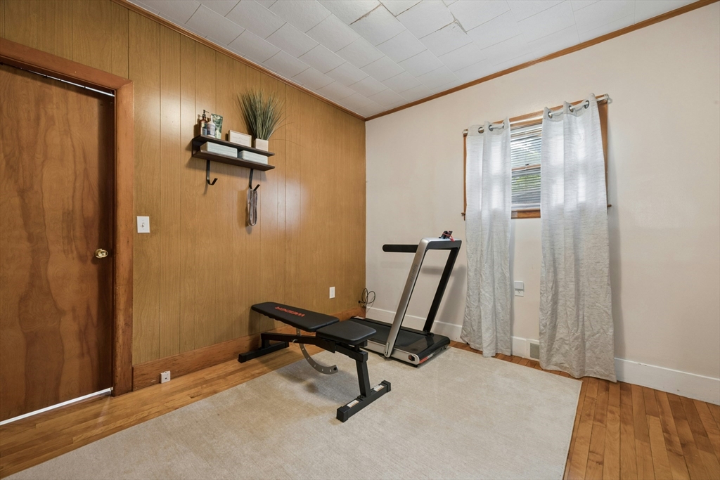 188 Vernon Street Worcester, MA 01607 - Photo 16 of 42