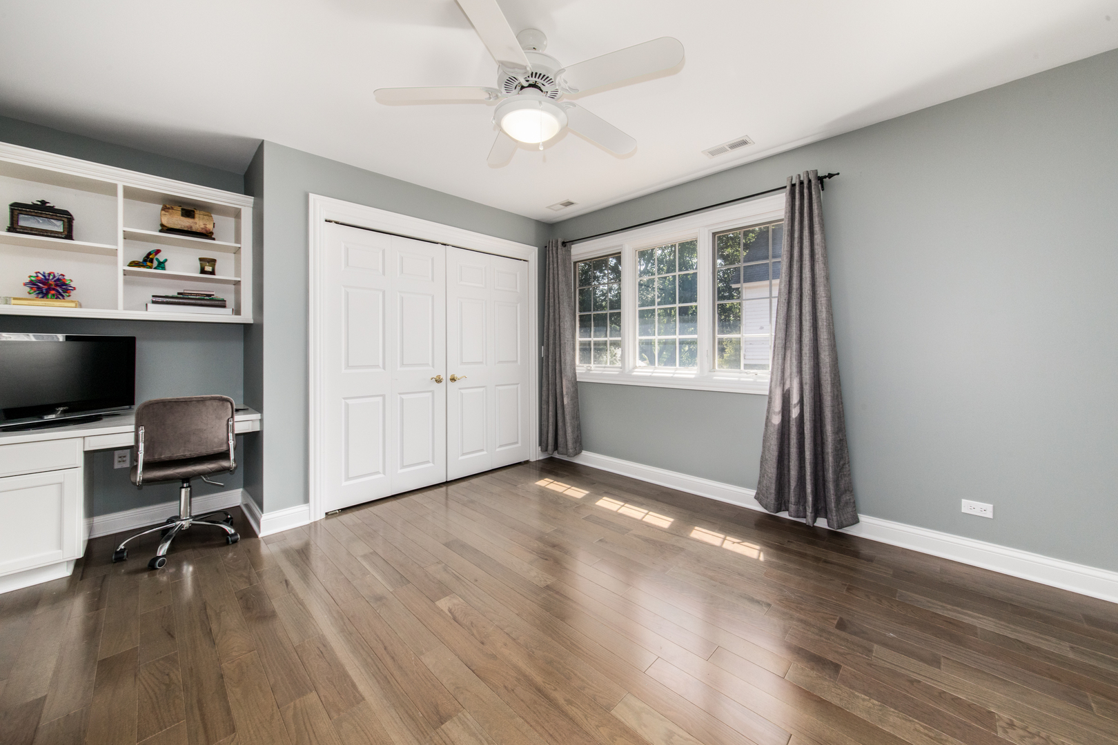 235 North Prospect Avenue Park Ridge, IL 60068 - Photo 50 of 59 Gallery Image 50