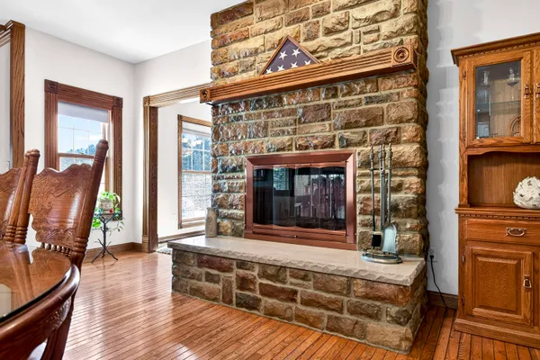 $759,900 | 5565 Applewood Court, Hartford, WI 53027