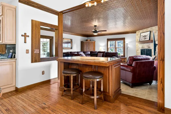 $759,900 | 5565 Applewood Court, Hartford, WI 53027