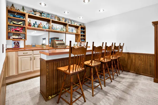 $759,900 | 5565 Applewood Court, Hartford, WI 53027