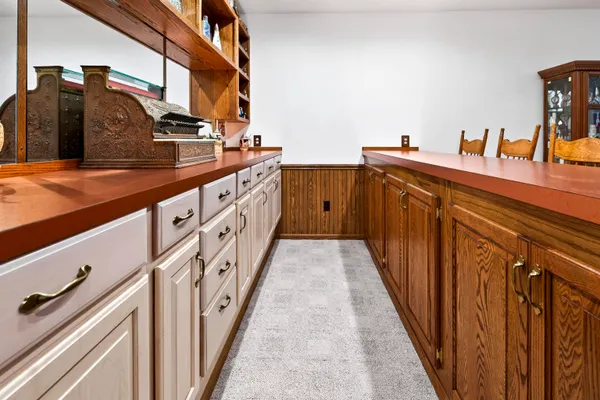 $759,900 | 5565 Applewood Court, Hartford, WI 53027