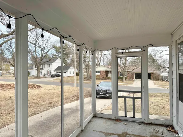 $142,900 | 509 Woodland Place, Jacksonville, IL 62650