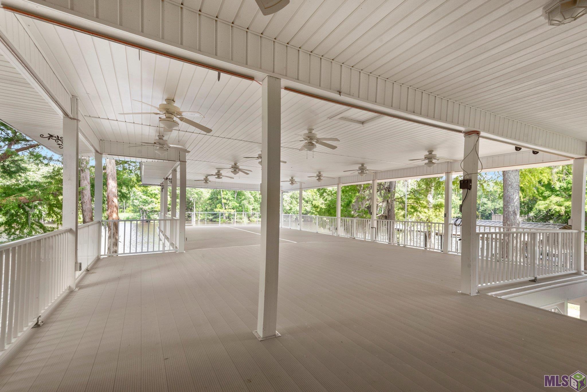 20765 Henry Road Springfield, LA 70462 - Photo 13 of 41 Gallery Image 13