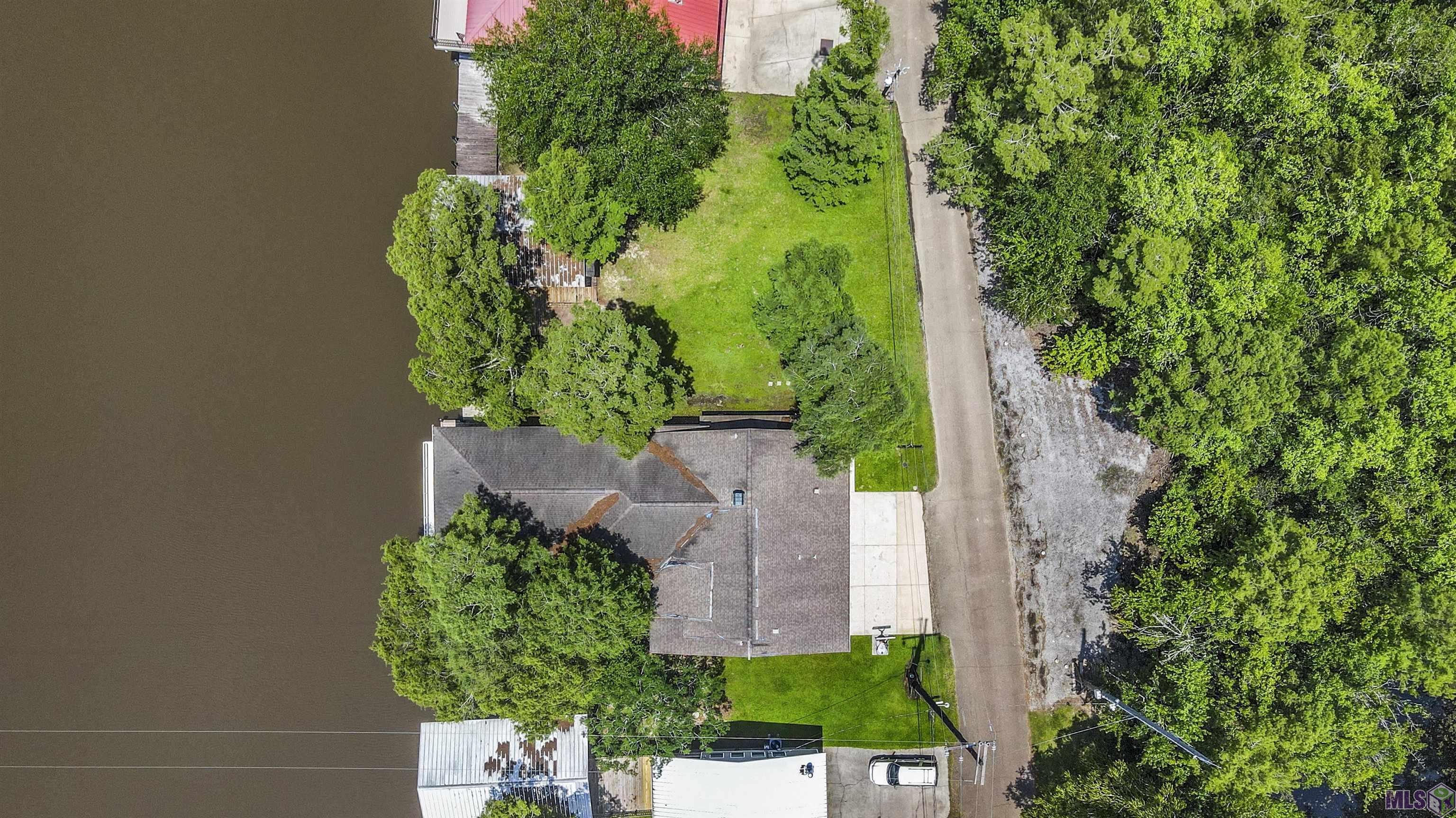 20765 Henry Road Springfield, LA 70462 - Photo 35 of 41 Gallery Image 35