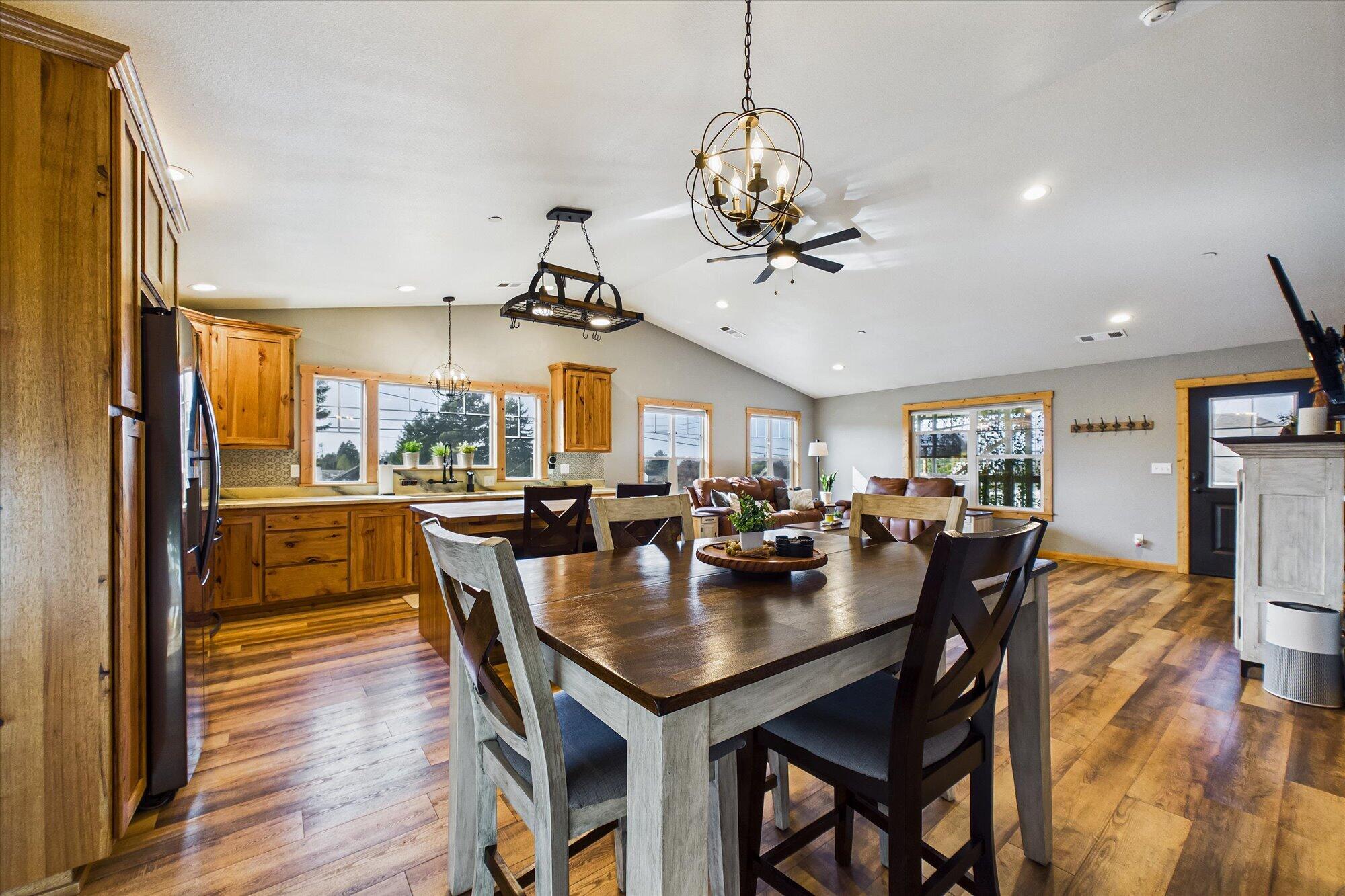 1675 Rohnerville Road Fortuna, CA 95540 - Photo 20 of 41