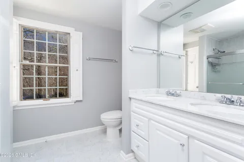 $2,450,000 | 150 North Old Stone Bridge Road, Cos Cob, CT 06807