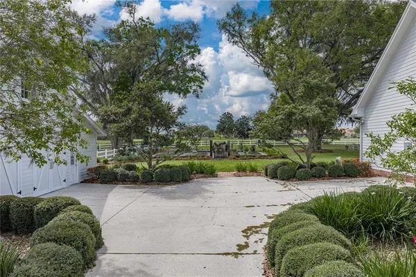 $1,799,500 | 34428 Mission Valley Drive, Dade City, FL 33525