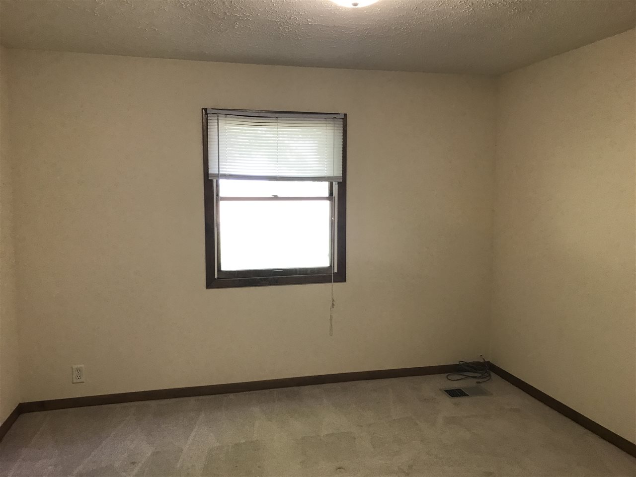 7801 South Mt Zion Road Bloomington, IN 47403 - Photo 20 of 21 Gallery Image 20