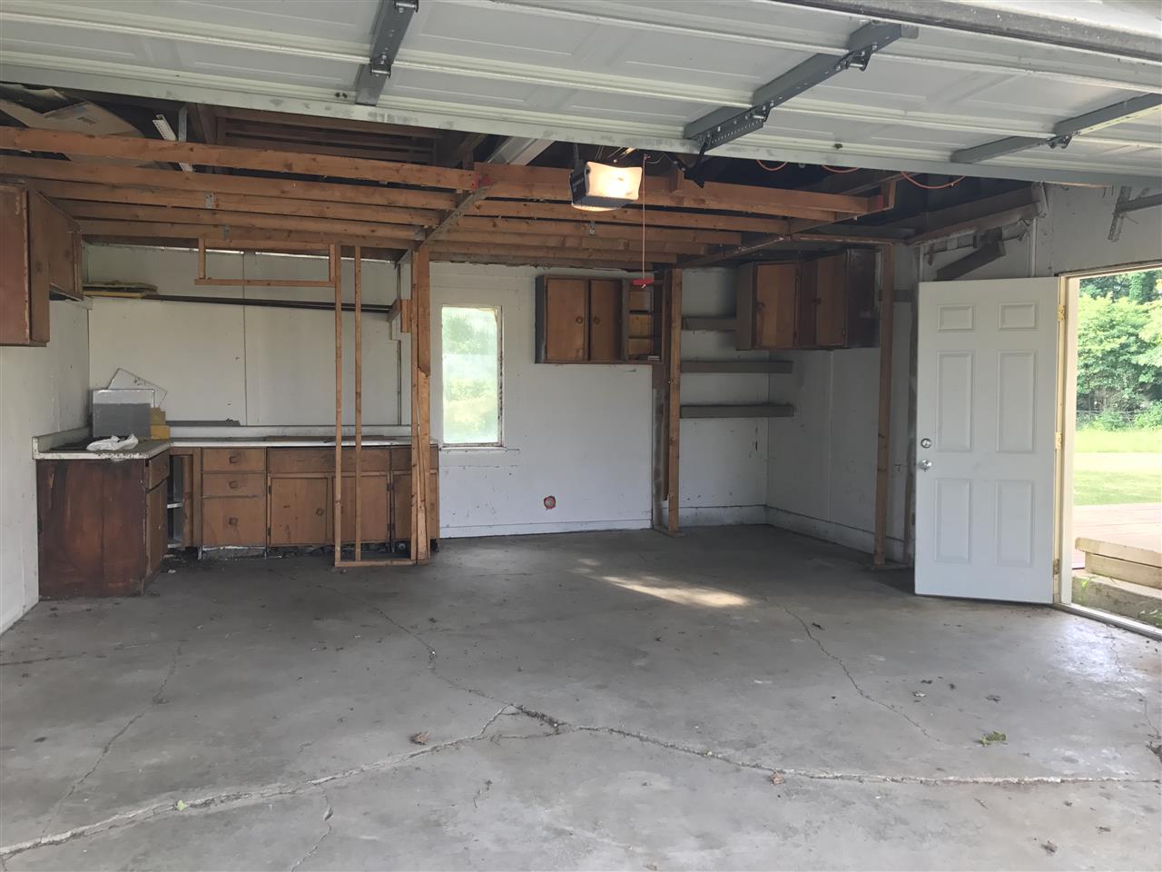 7801 South Mt Zion Road Bloomington, IN 47403 - Photo 6 of 21 Gallery Image 6