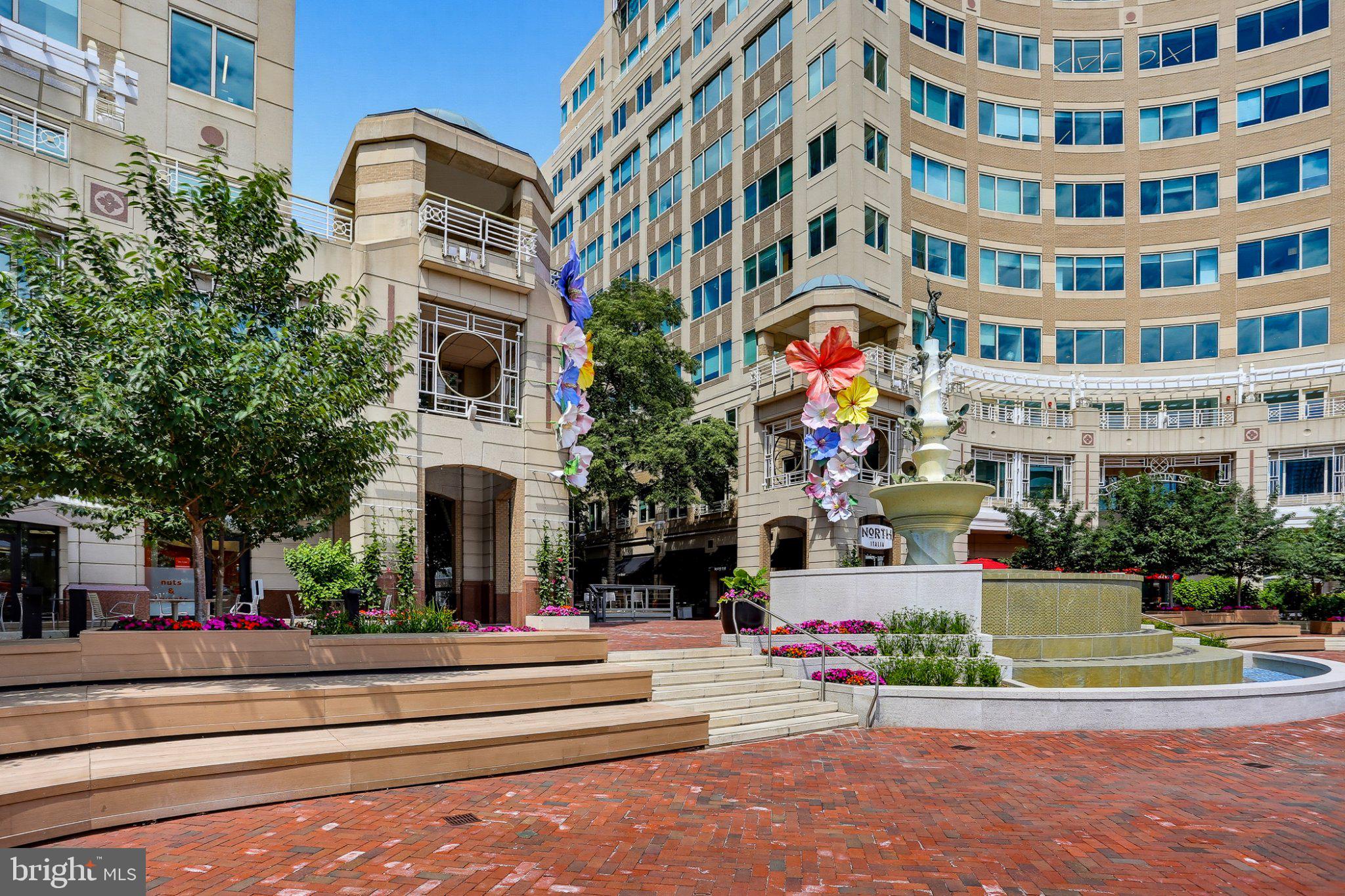 2205 Hunter's Run Drive Reston, VA 20191 - Photo 35 of 44 Gallery Image 35