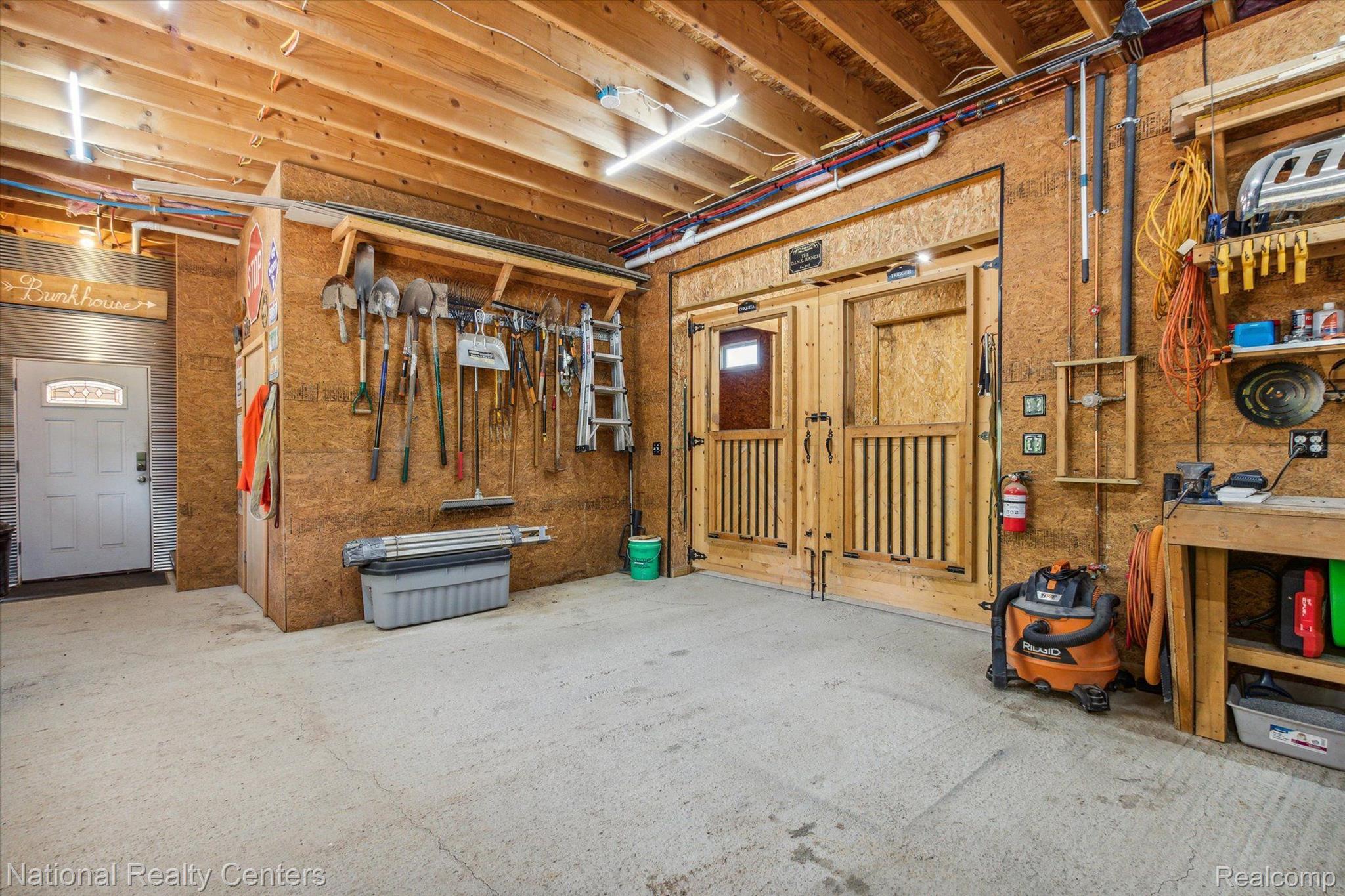 4720 Lone Tree Road Milford, MI 48380 - Photo 58 of 99 Gallery Image 58