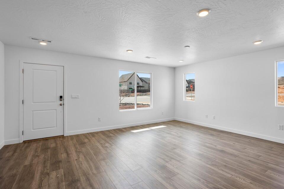2188 South Wolverine, Unit 2533 Washington, UT 84780 - Photo 21 of 41 20