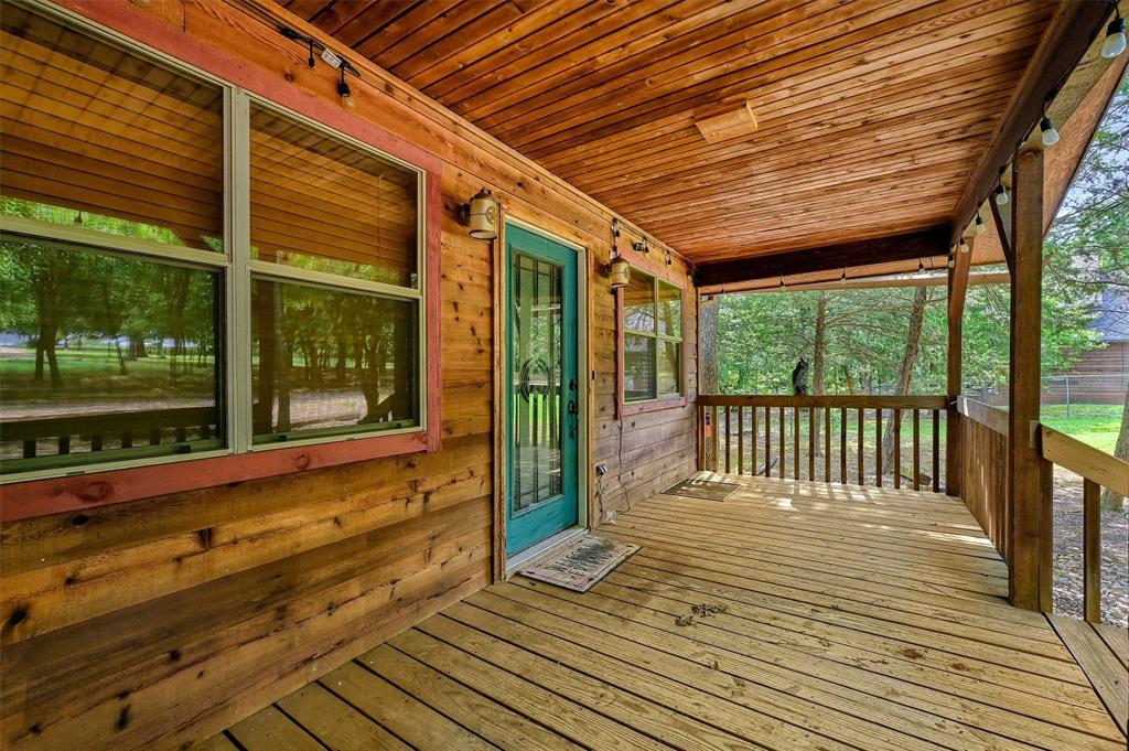 2003 Flowing Wells Road Pottsboro, TX 75076 - Photo 7 of 39 View of wooden deck