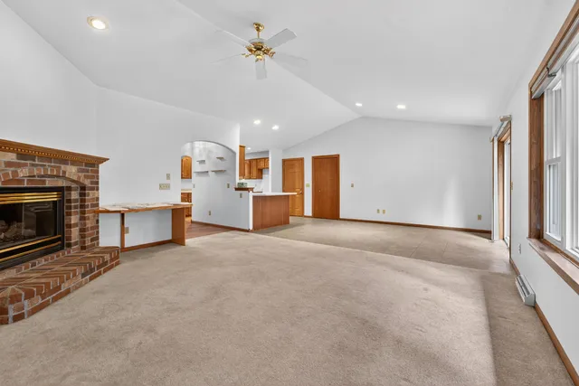 $400,000 | 2918 North Appleton Street, Appleton, WI 54911