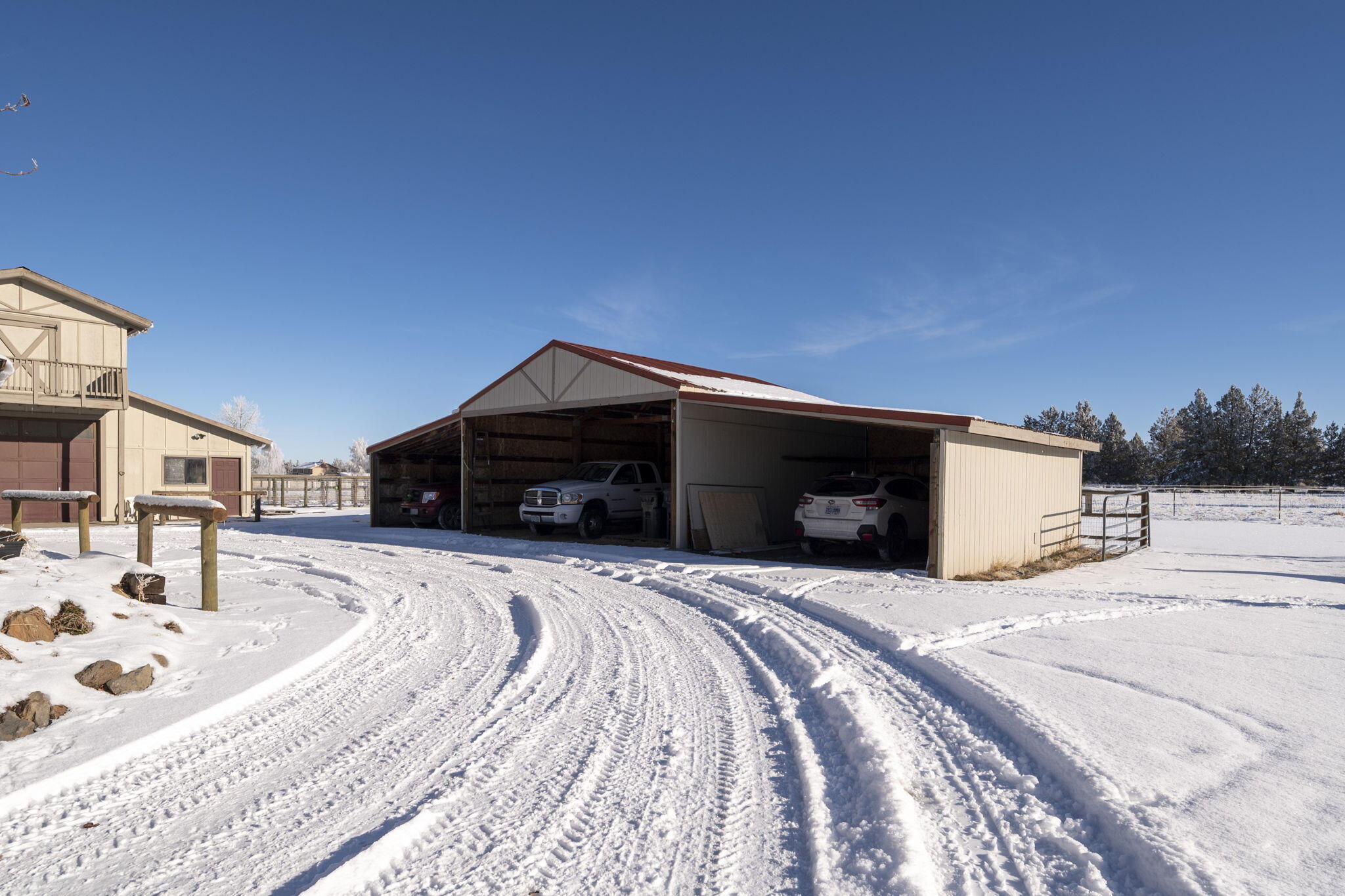 18625 Couch Market Road Bend, OR 97703 - Photo 25 of 36 covered parking or storage
