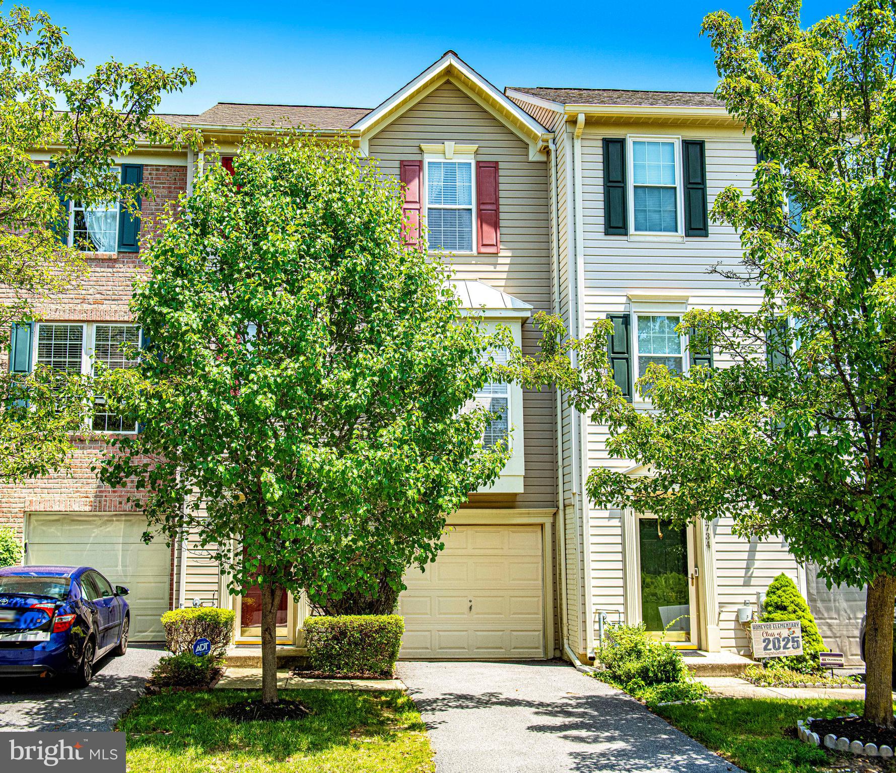 Welcome to this townhome in Perry Hall Farms!