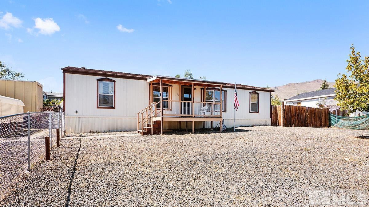 201 Garnet Circle Carson City, NV 89706 - Photo 4 of 27 Photo 4