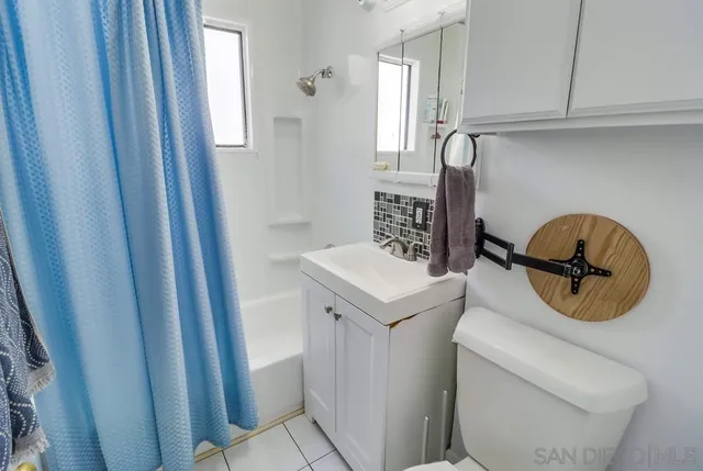 $1,999,900 | 4053 Jewell Street, San Diego, CA 92109