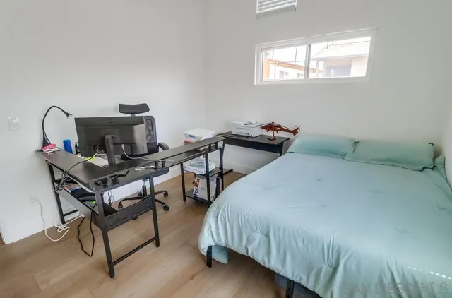 $1,999,900 | 4053 Jewell Street, San Diego, CA 92109