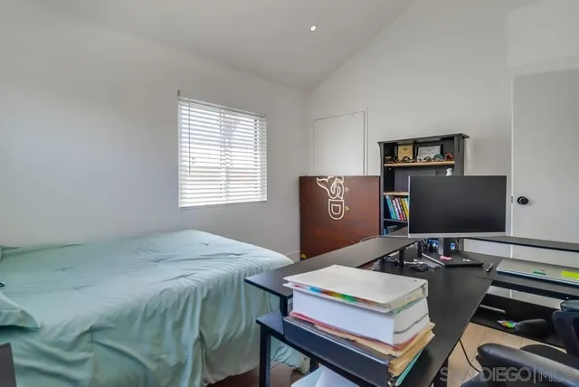 $1,999,900 | 4053 Jewell Street, San Diego, CA 92109