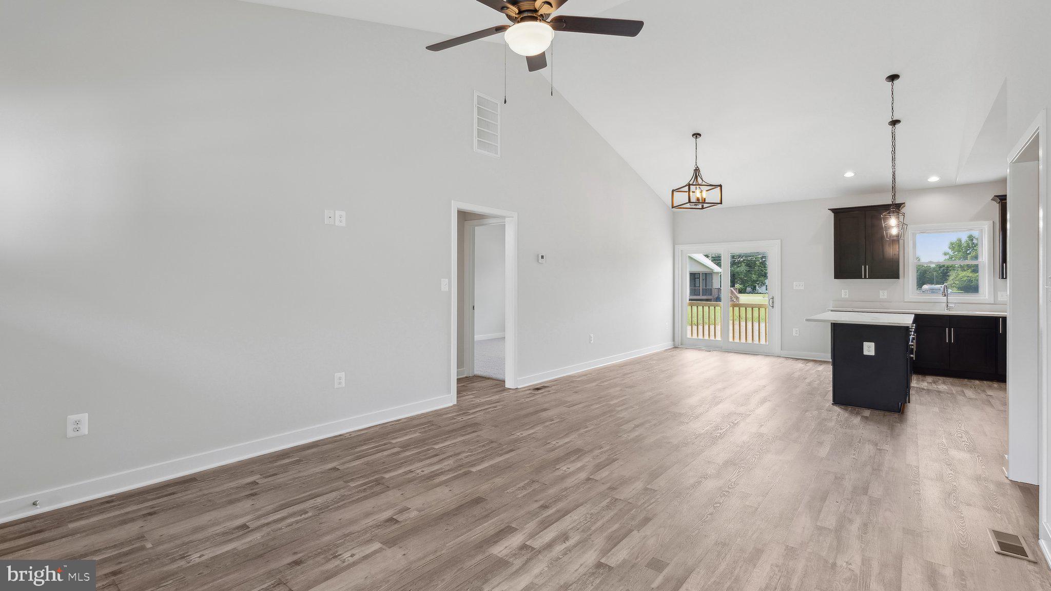 110 Lee Street Colonial Beach, VA 22443 - Photo 12 of 55