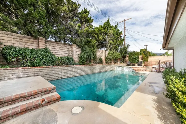 $1,199,999 | 10037 Sunnybrae Avenue, Chatsworth, CA 91311