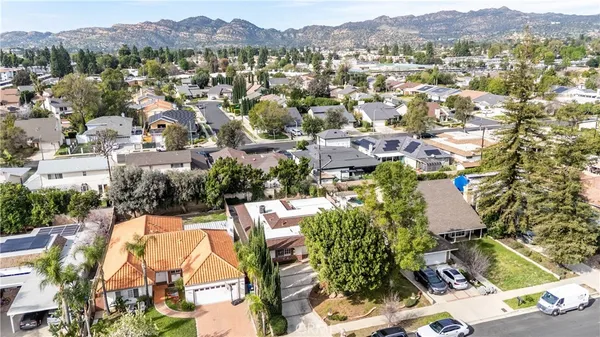 $1,199,999 | 10037 Sunnybrae Avenue, Chatsworth, CA 91311