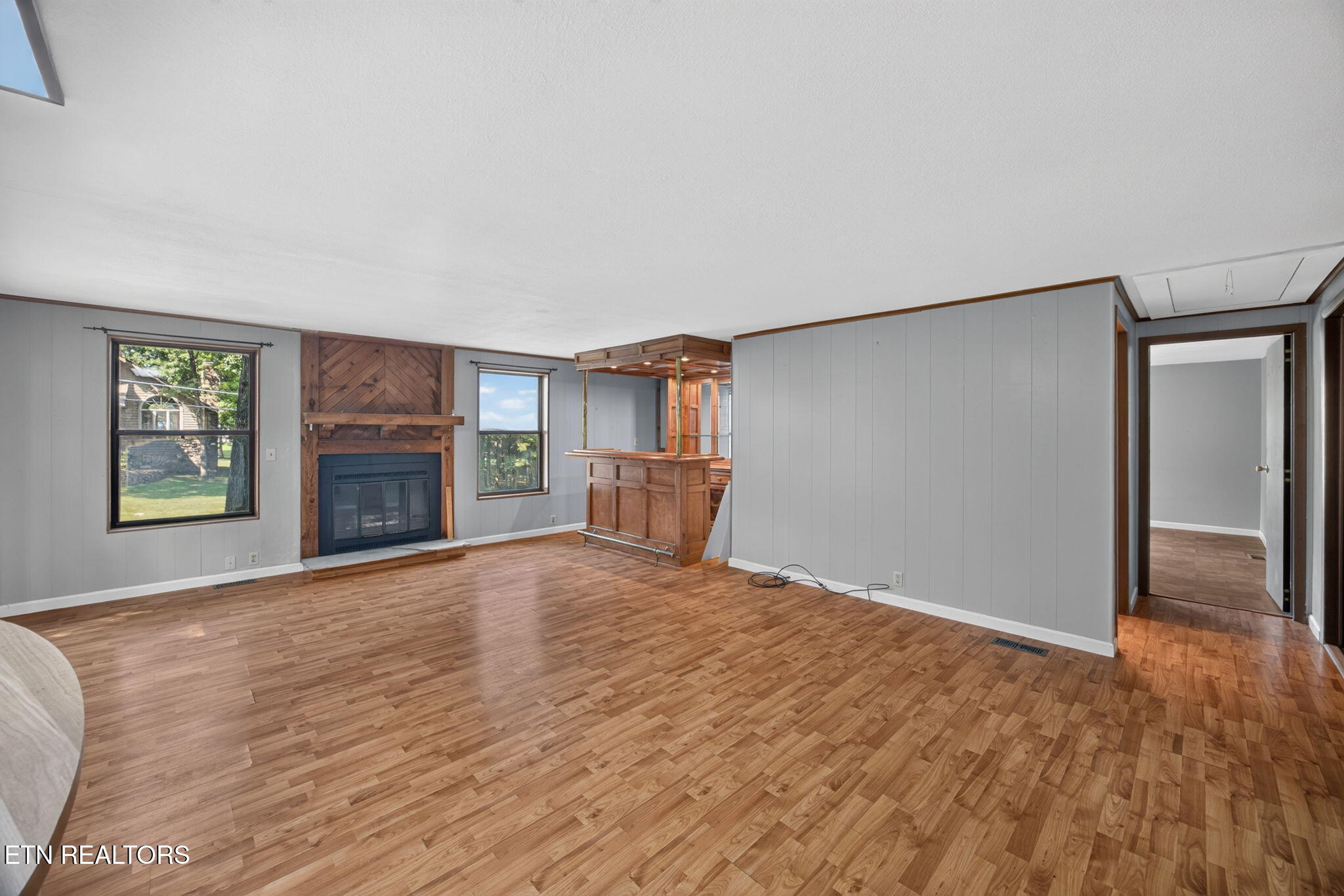 157 Baltusrol Road Crossville, TN 38558 - Photo 10 of 36 Living Room