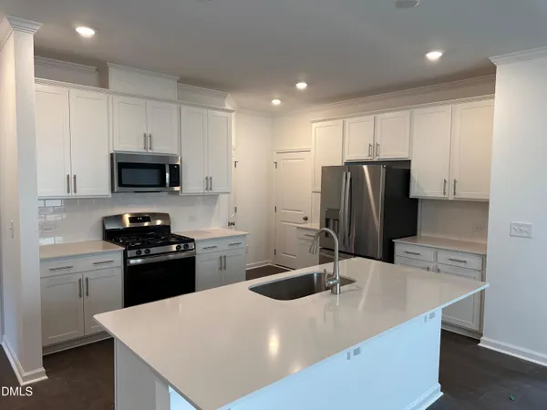 $2,199 | 1033 Red Finch Way, Angier, NC 27501