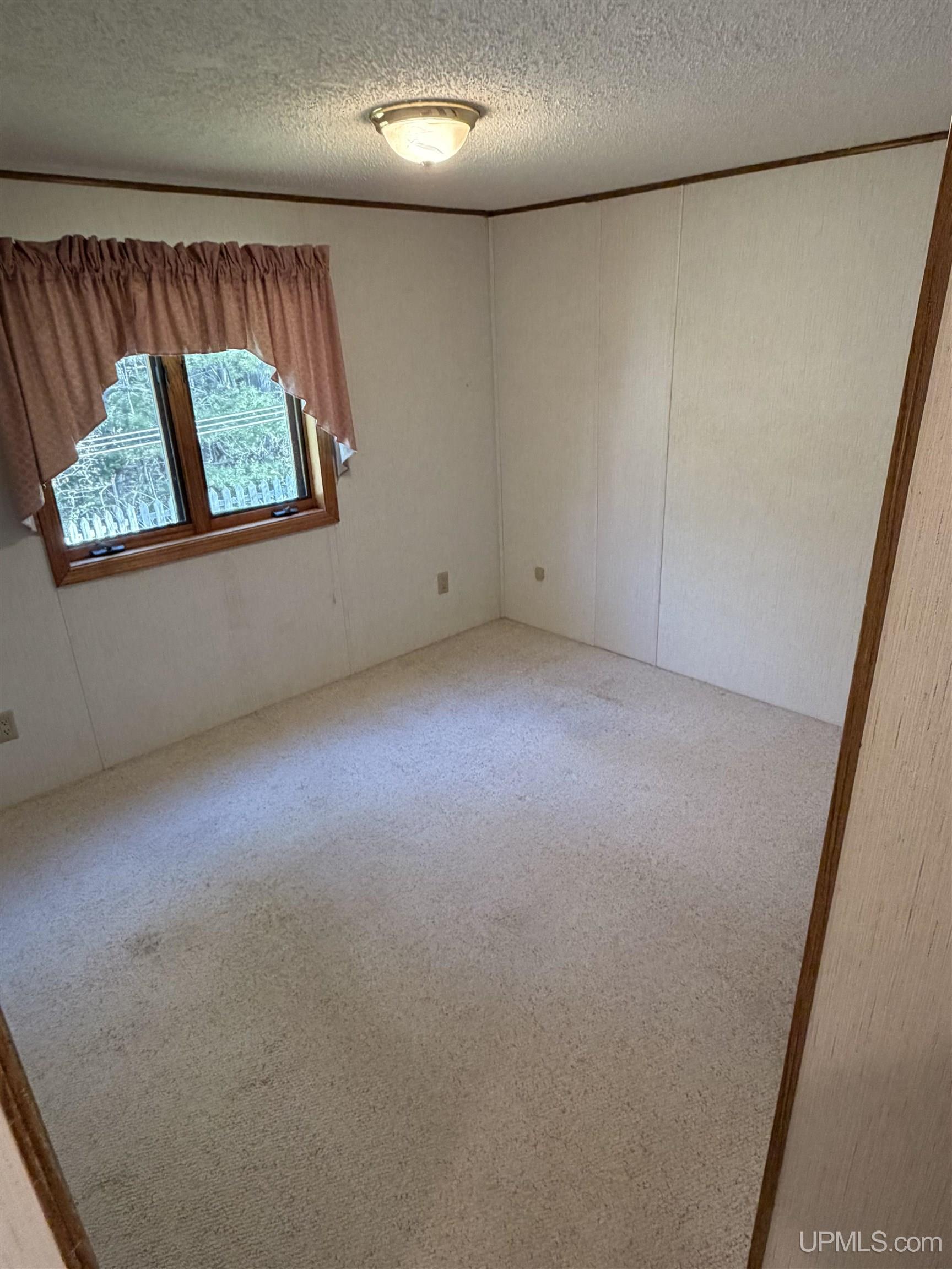 N9165 Deerton Road Deerton, MI 49822 - Photo 20 of 37