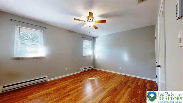 $2,700 | 324 Wolf Drive, Allentown, PA 18104