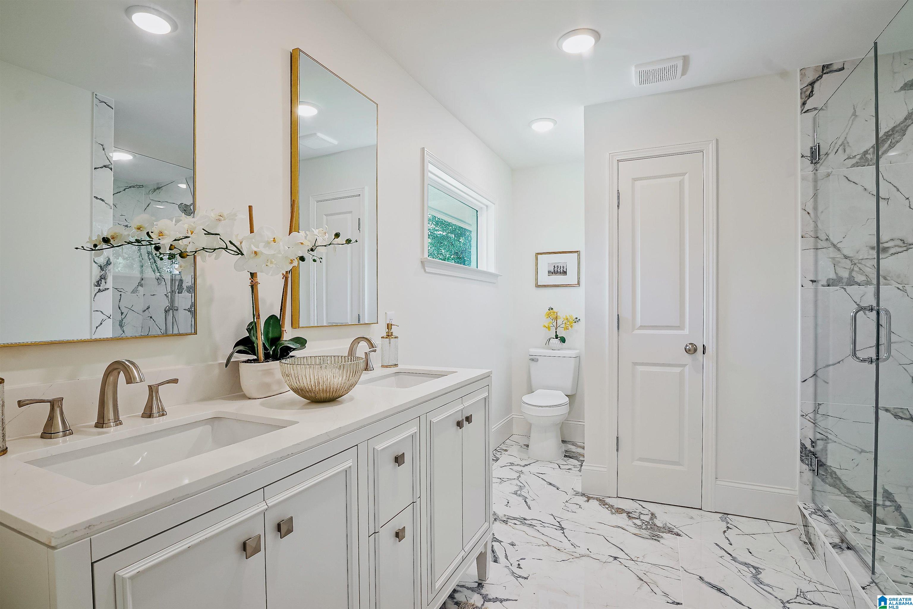 1739 Kensington Road Birmingham, AL 35209 - Photo 19 of 63