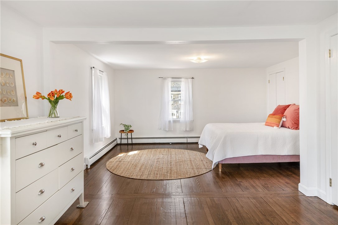 4 Beaver Road Barrington, RI 02806 - Photo 11 of 18