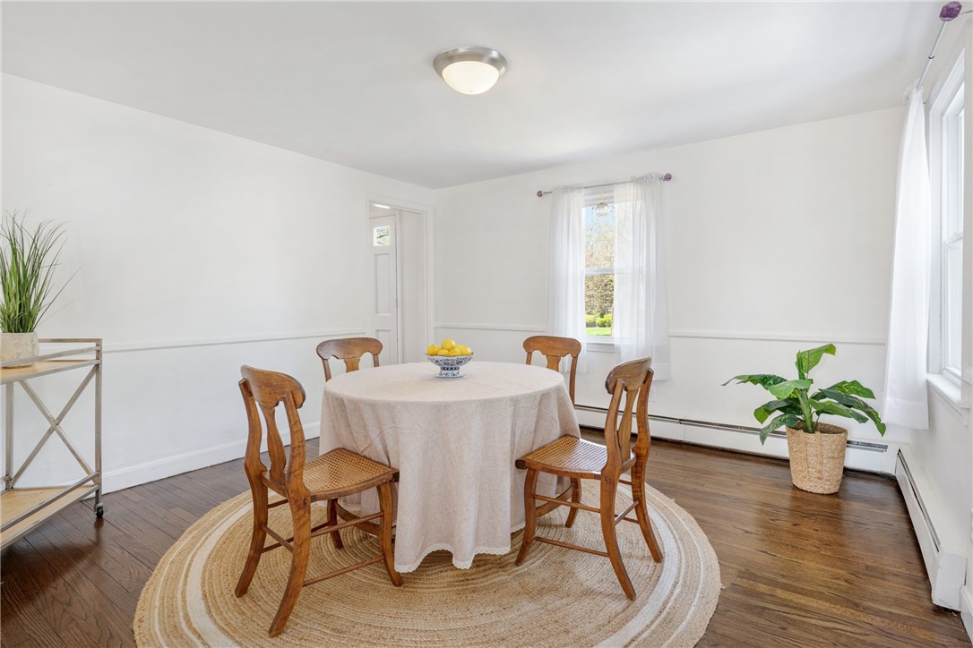 4 Beaver Road Barrington, RI 02806 - Photo 9 of 18