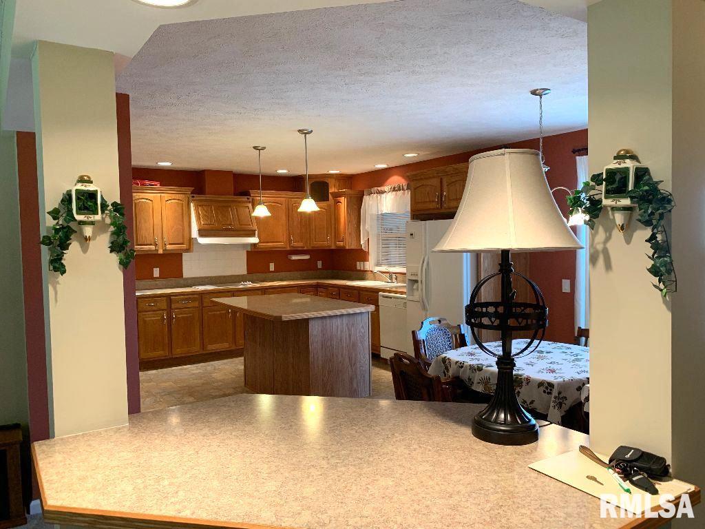 2800 Vía Rosso, Unit 21 Springfield, IL 62703 - Photo 14 of 36