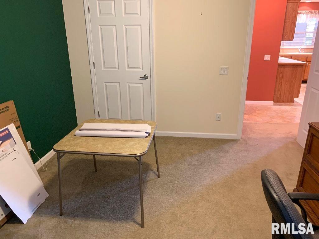 2800 Vía Rosso, Unit 21 Springfield, IL 62703 - Photo 26 of 36