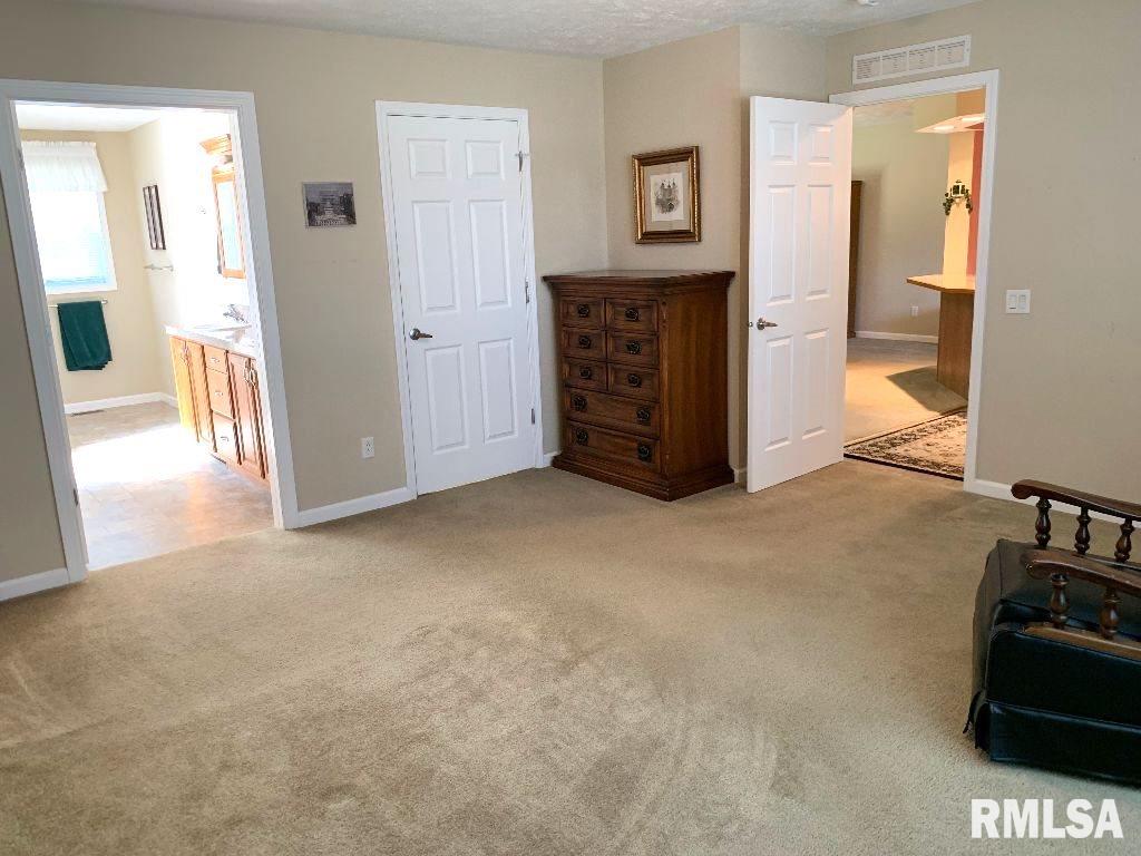 2800 Vía Rosso, Unit 21 Springfield, IL 62703 - Photo 29 of 36