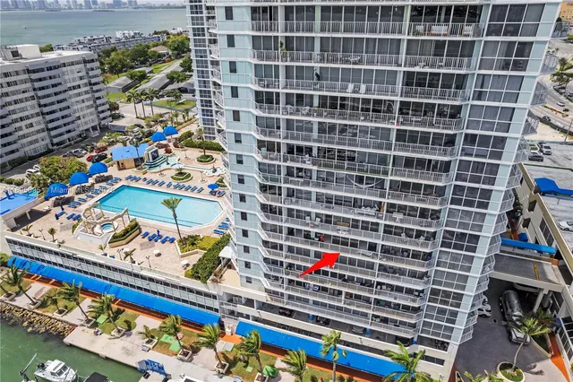 $3,449 | 7601 East Treasure Drive, Unit 819, North Bay Village, FL 33141