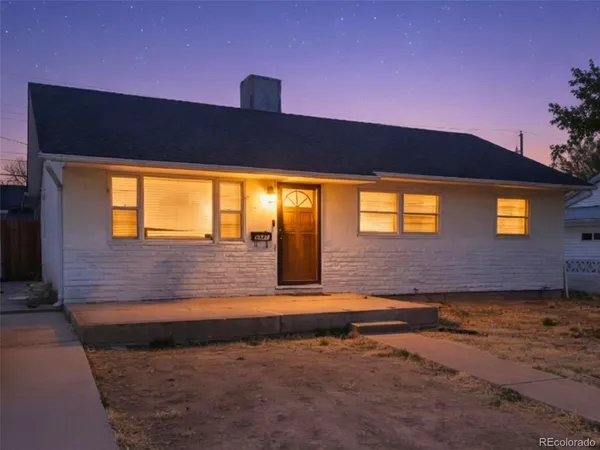 $250,000 | 2021 Lynwood Lane, Pueblo, CO 81005