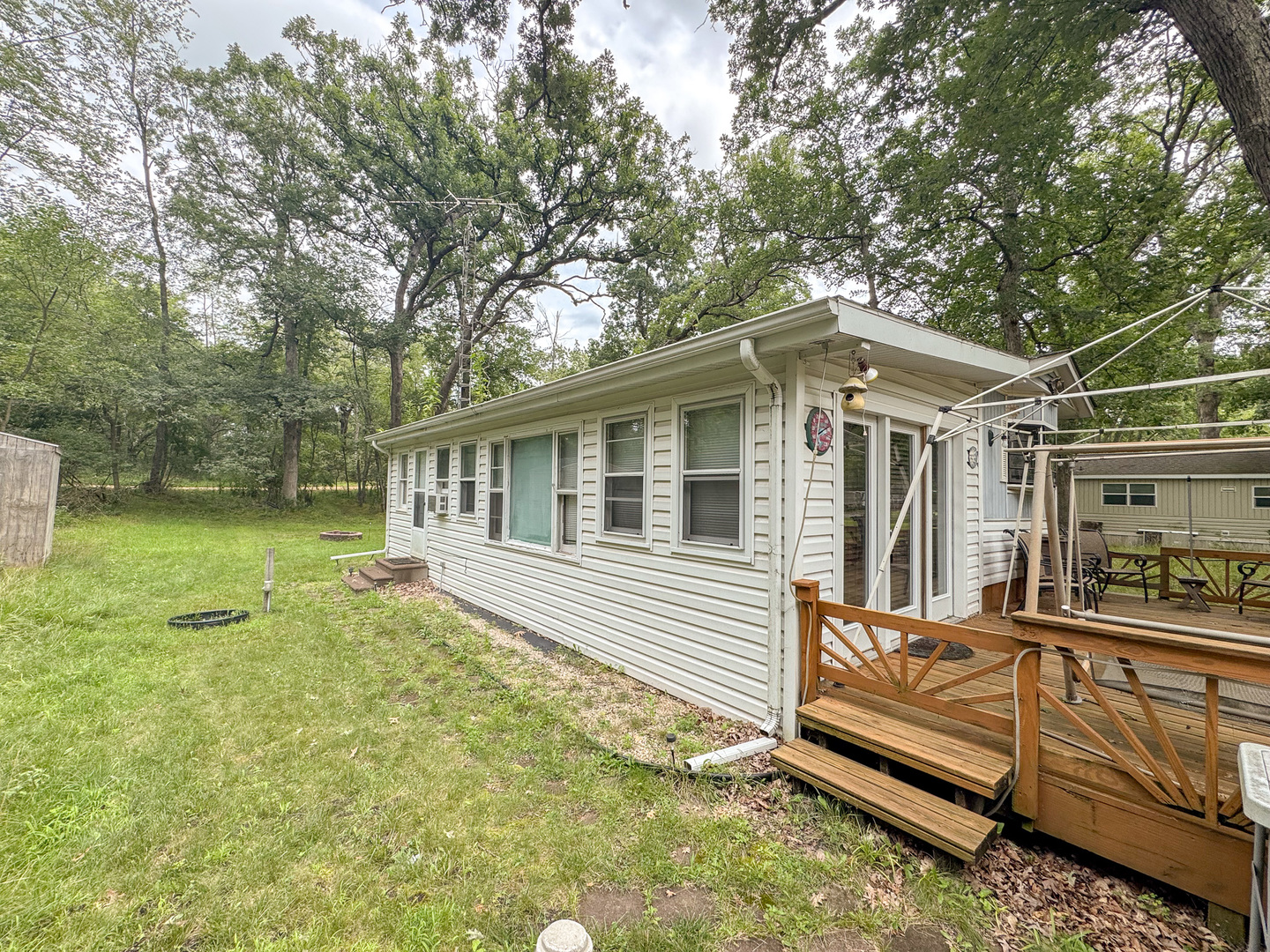2-24 Woodhaven Sublette, IL 61367 - Photo 3 of 17