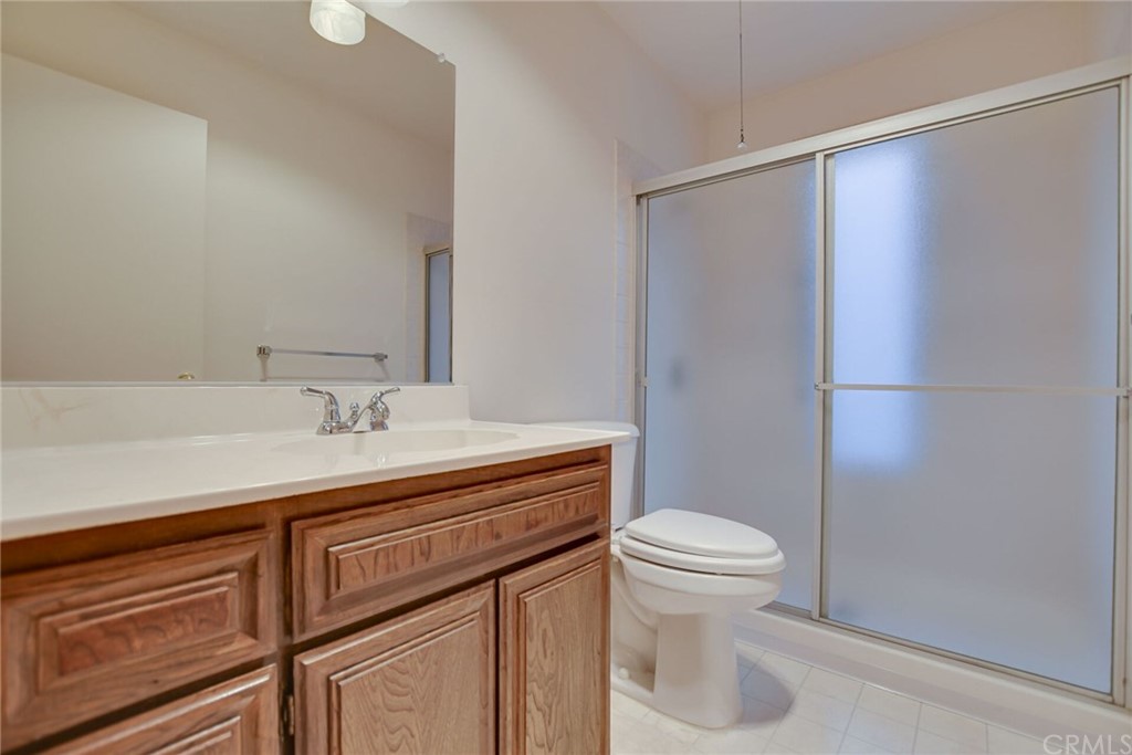 1925 Silver Oak Way Hemet, CA 92545 - Photo 23 of 32