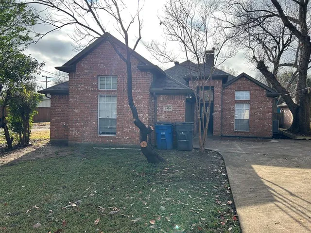 $2,900 | 6550 Trammel Drive, Dallas, TX 75214