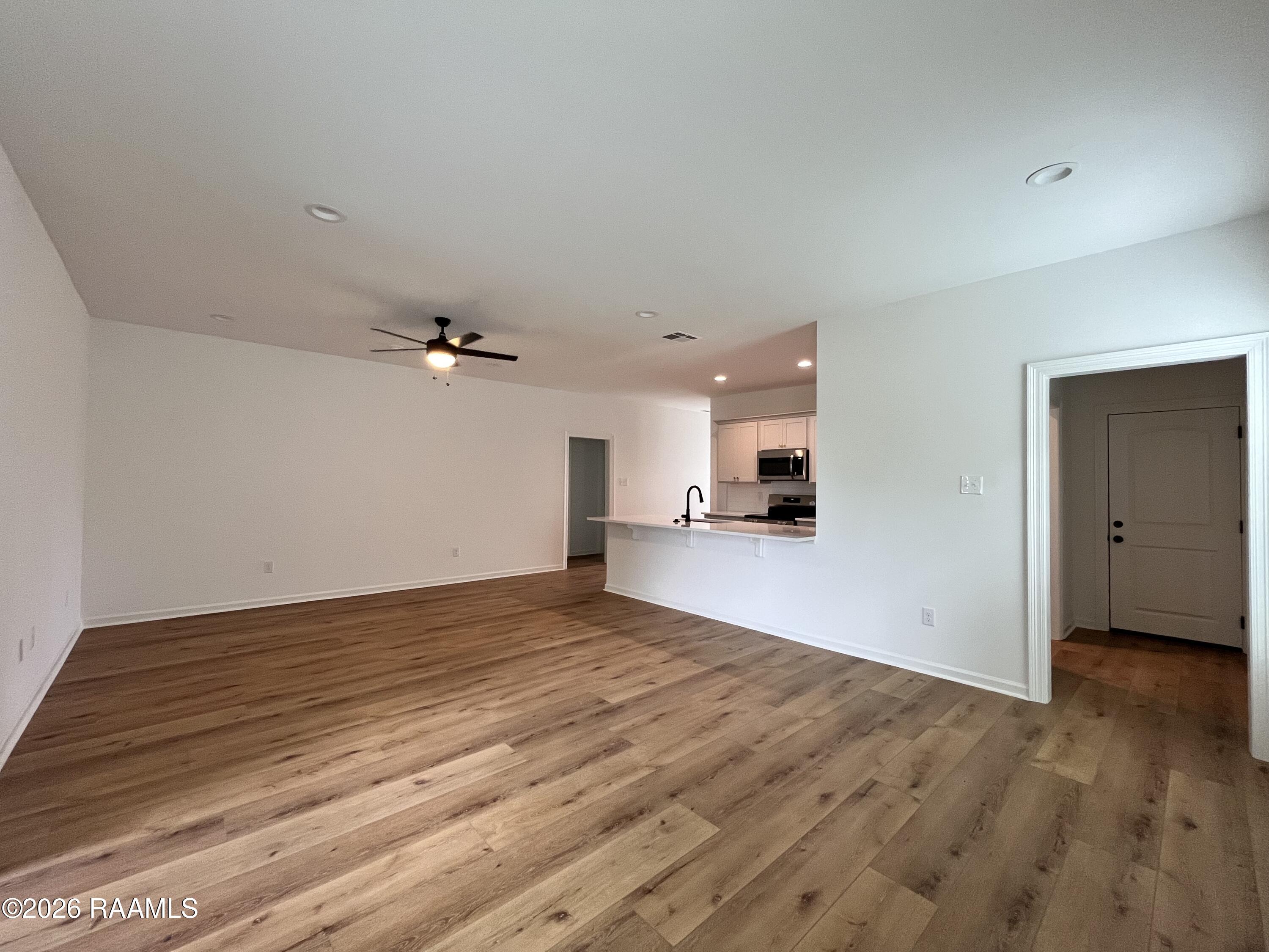 214 Tatum Youngsville, LA 70592 - Photo 3 of 6 LIVING ROOM