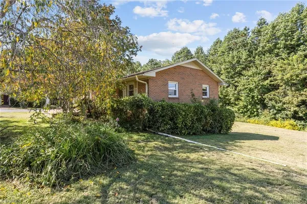 $270,000 | 5591 Highway 8, Lawsonville, NC 27022