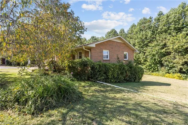 $280,000 | 5591 Highway 8, Lawsonville, NC 27022