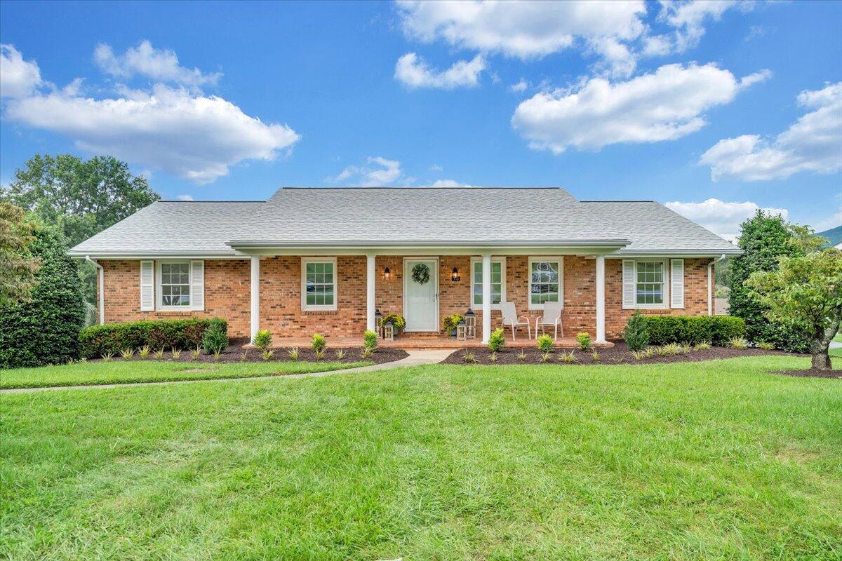 75 McIntosh Road Roanoke, VA 24019 - Photo 1 of 56 01-MIB07230