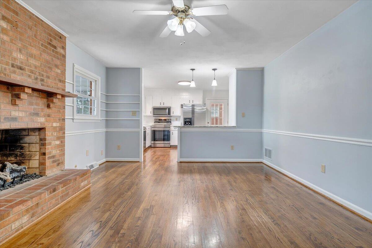 75 McIntosh Road Roanoke, VA 24019 - Photo 27 of 56 27-MIB07173
